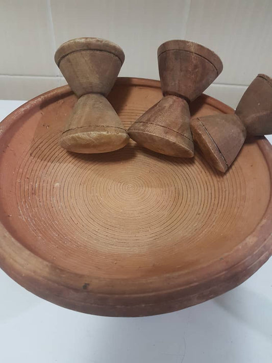 Abbiexpress Asanka Earthen ware Bowl with Tapoli (Aportowia) Buy Asanka Bowls Online