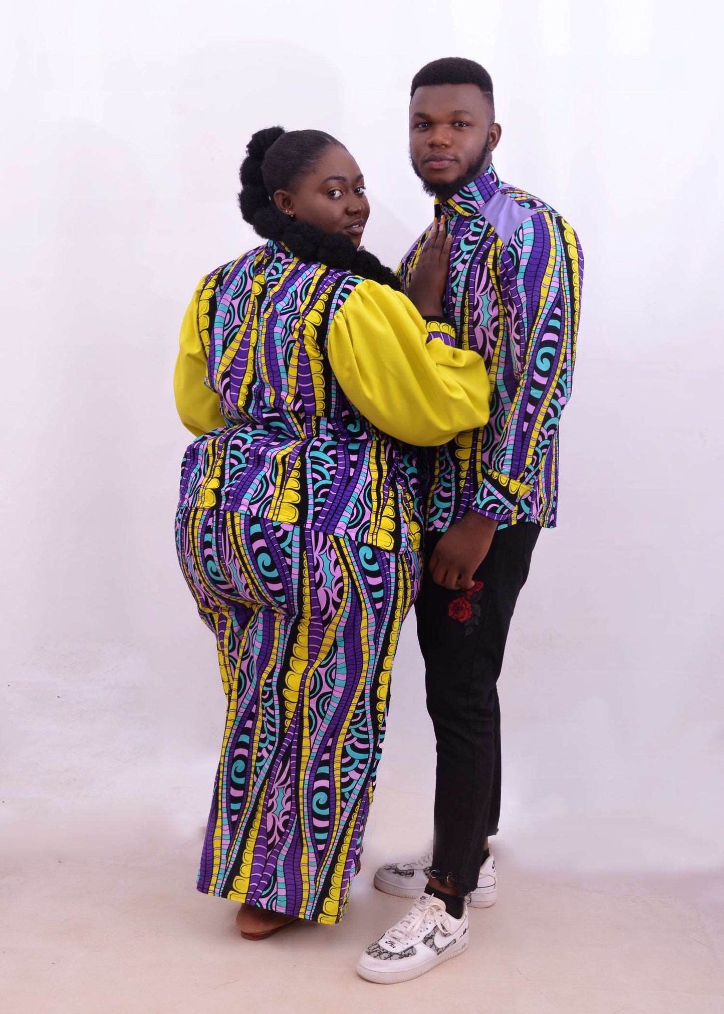 Abbiexpress Matching Couple's puff sleeves for lady's top and a shirt for men